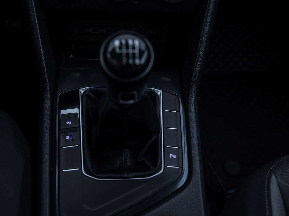 Б/У Фольксваген Тигуан 2020 года. Фото: #14