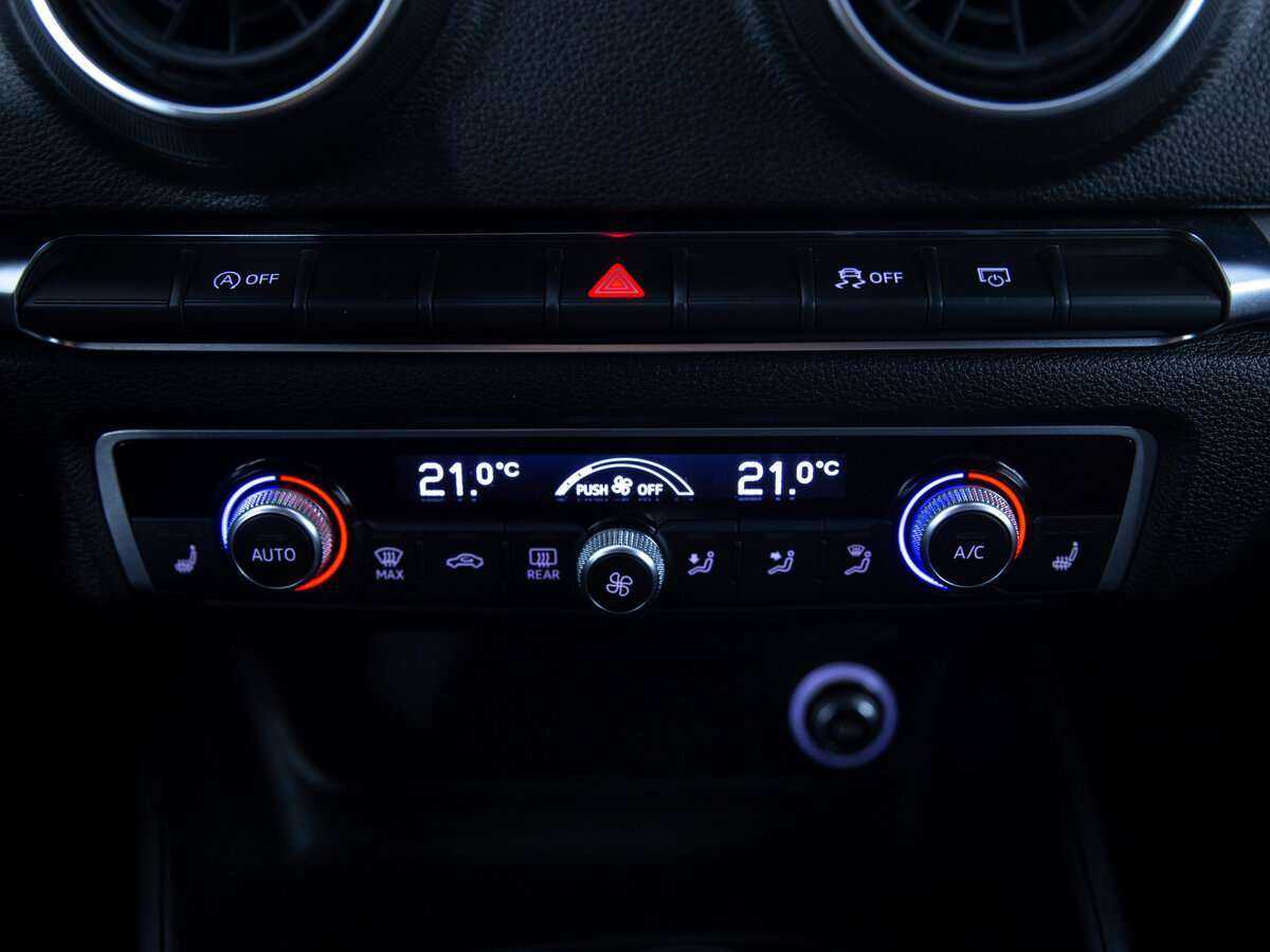 Б/У Ауди А3 2020 года. Фото: #14