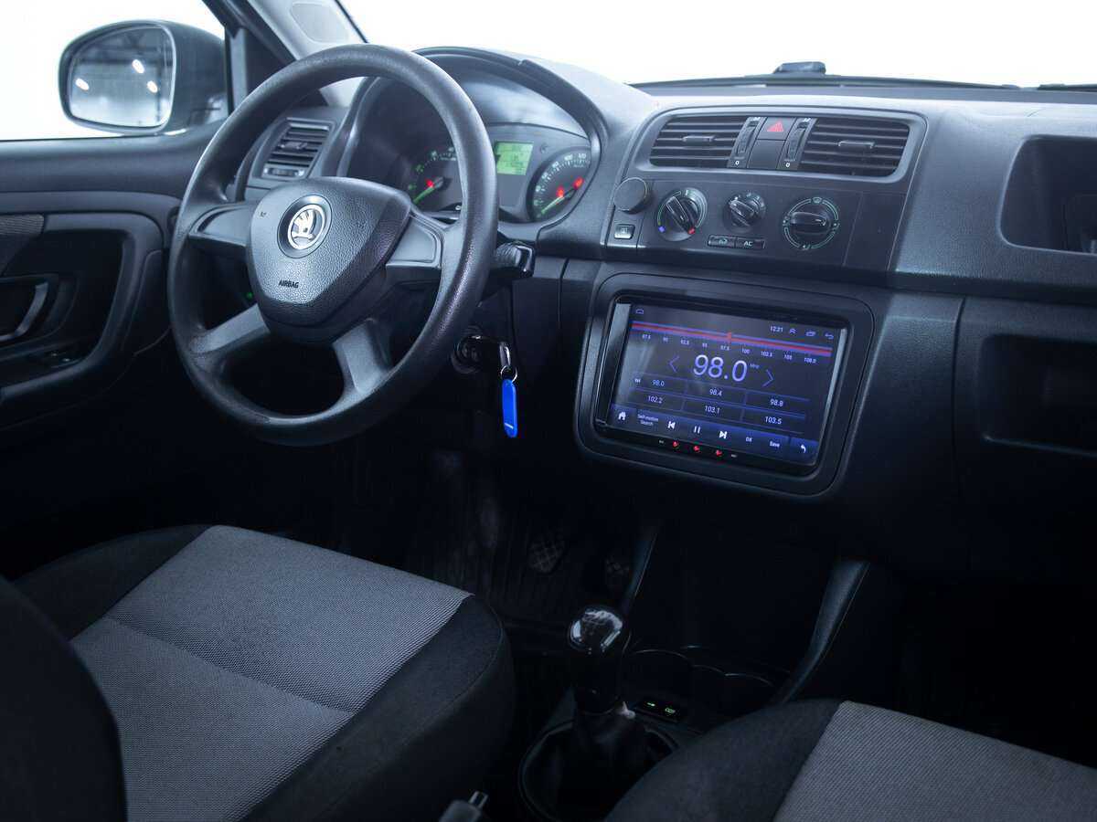 Б/У Шкода Фабия 2013 года. Фото: #10