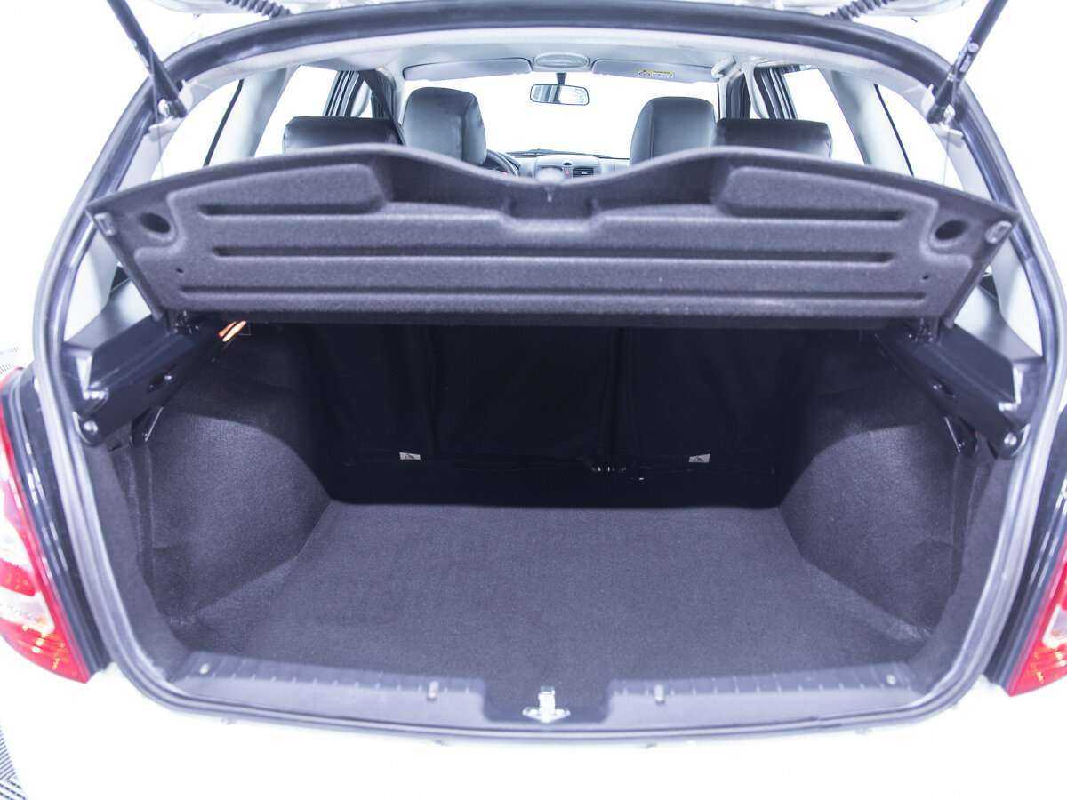 Б/У Лада (ВАЗ) Гранта 2023 года. Фото: #8