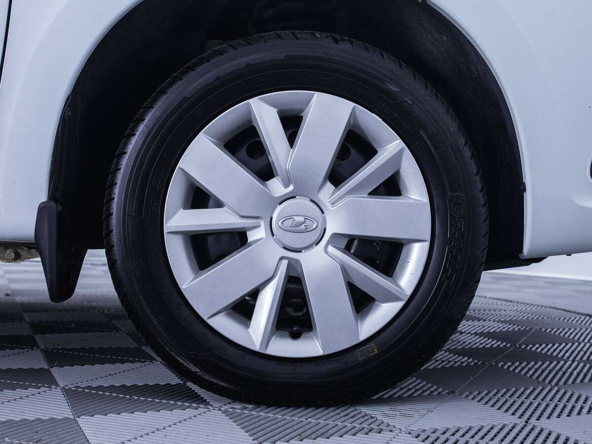 Б/У Лада (ВАЗ) Гранта 2023 года. Фото: #8