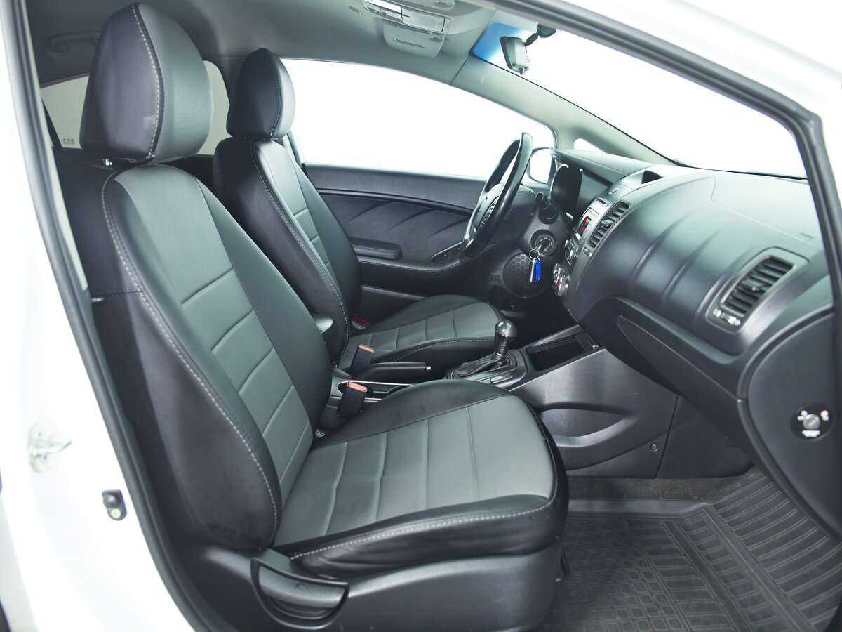 Б/У Киа Церато 2014 года. Фото: #9