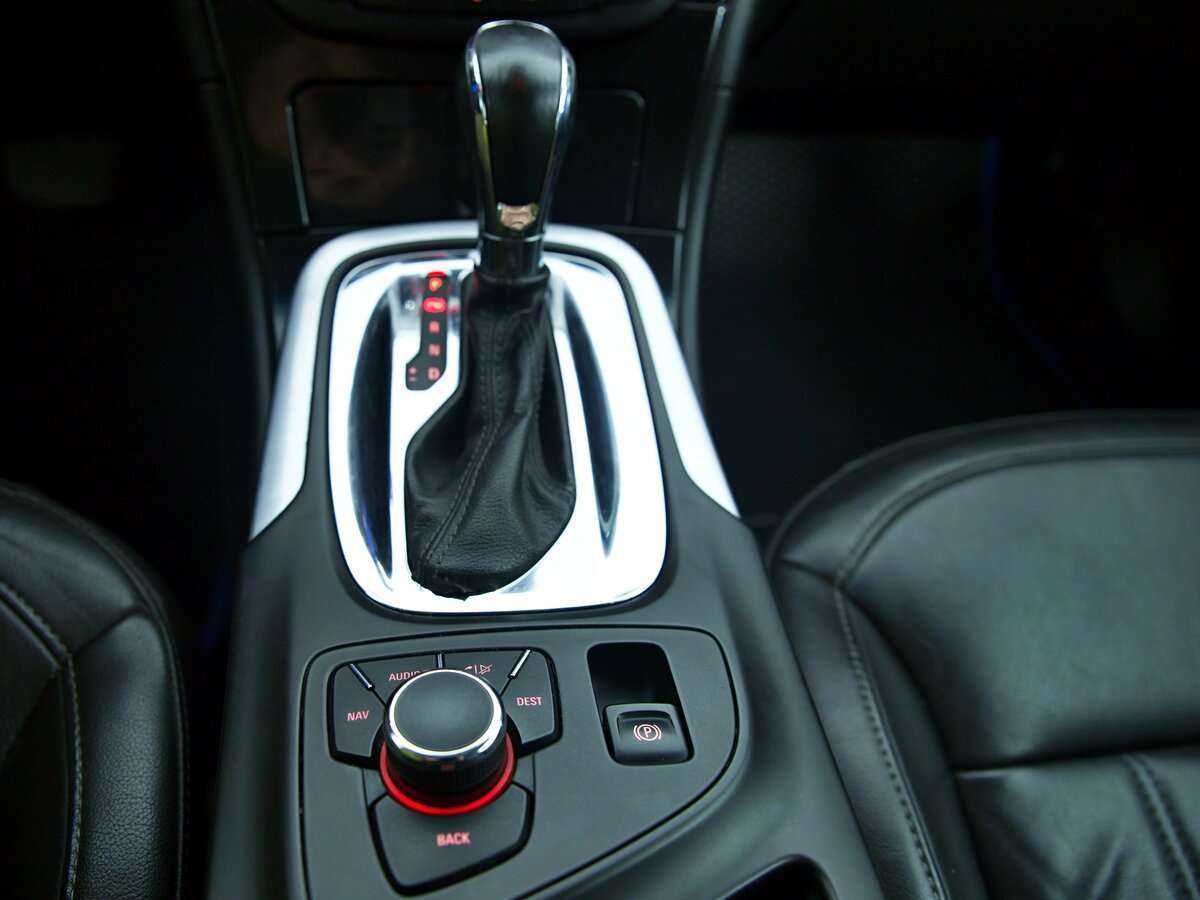 Б/У Опель Инсигния 2009 года. Фото: #15