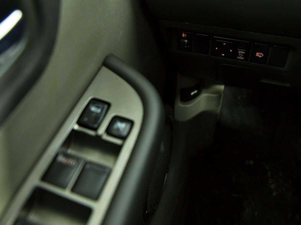 Б/У Ниссан Икс-Трейл 2007 года. Фото: #11