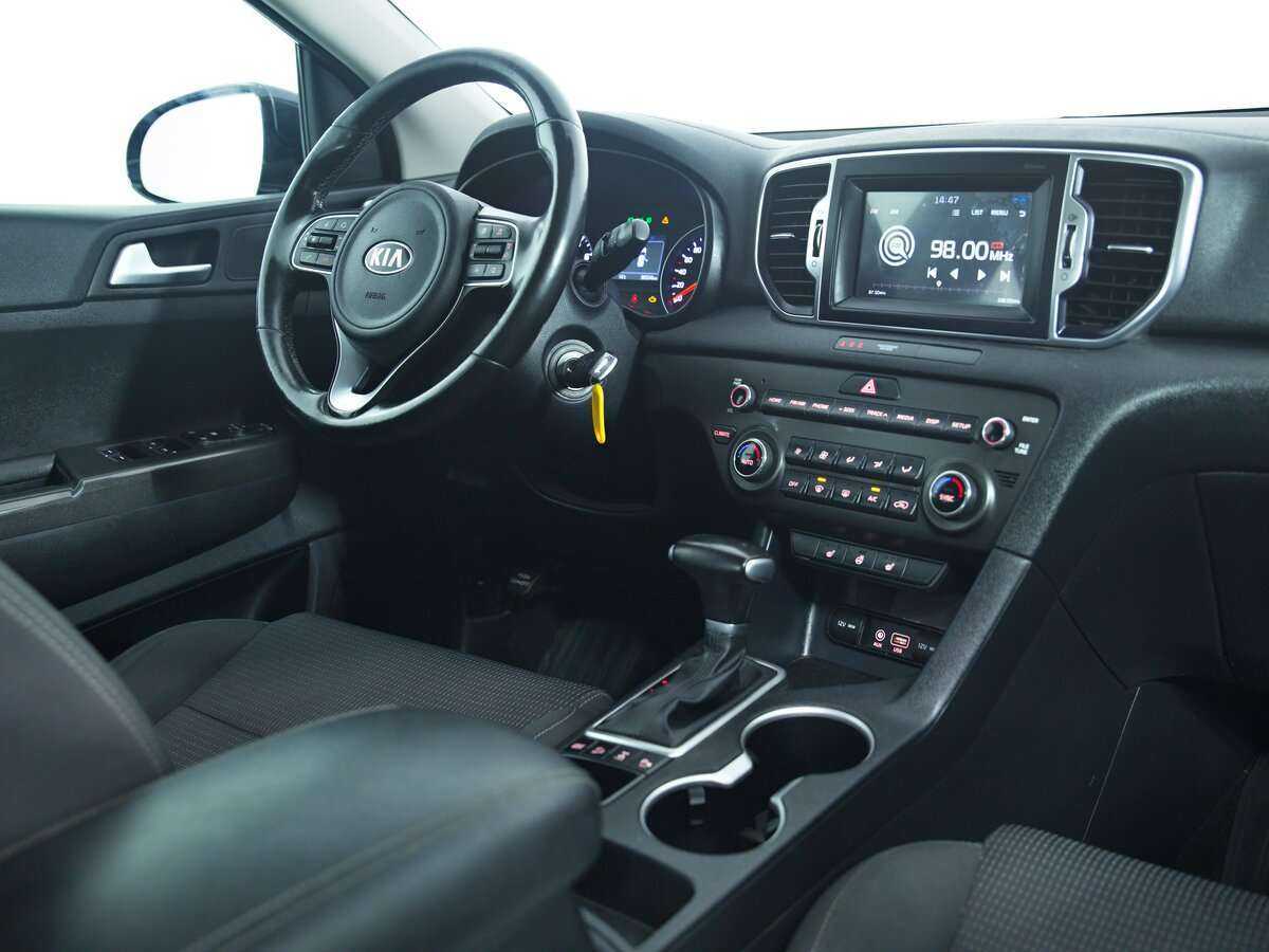 Б/У Киа Спортейдж 2018 года. Фото: #9