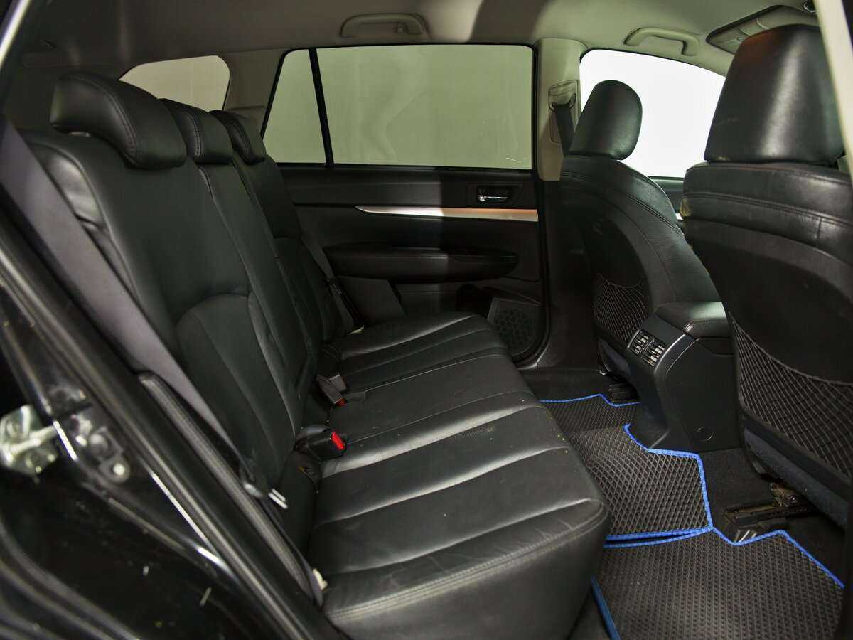 Б/У Субару Аутбэк 2011 года. Фото: #6