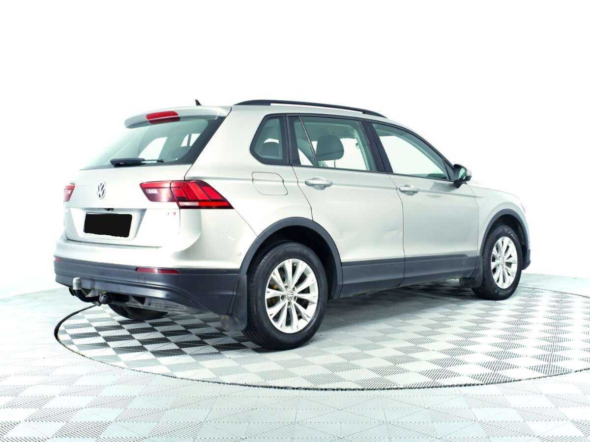 Б/У Фольксваген Тигуан 2017 года. Фото: #4