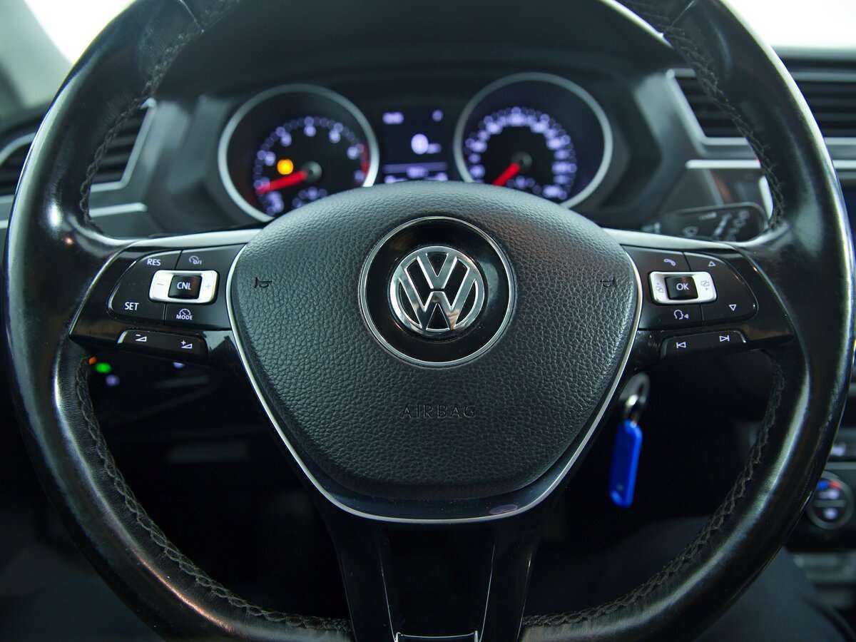 Б/У Фольксваген Тигуан 2017 года. Фото: #12