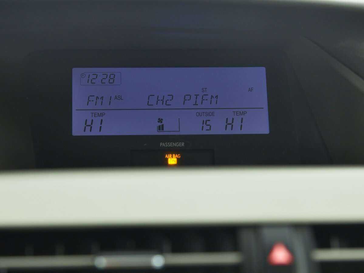 Б/У Лексус Р-Икс 2011 года. Фото: #9