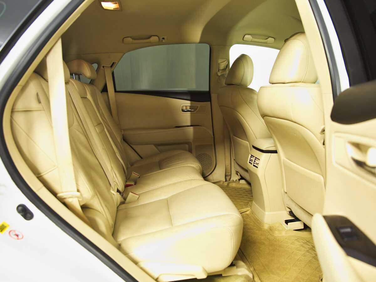 Б/У Лексус Р-Икс 2011 года. Фото: #15