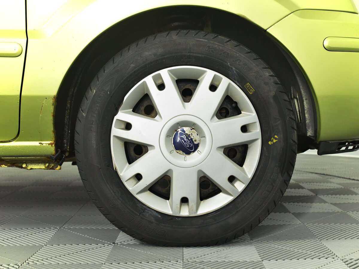 Б/У Форд Фьюжн 2005 года. Фото: #9