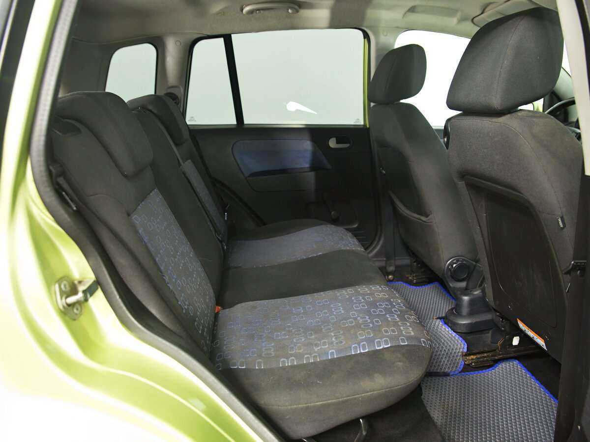 Б/У Форд Фьюжн 2005 года. Фото: #11