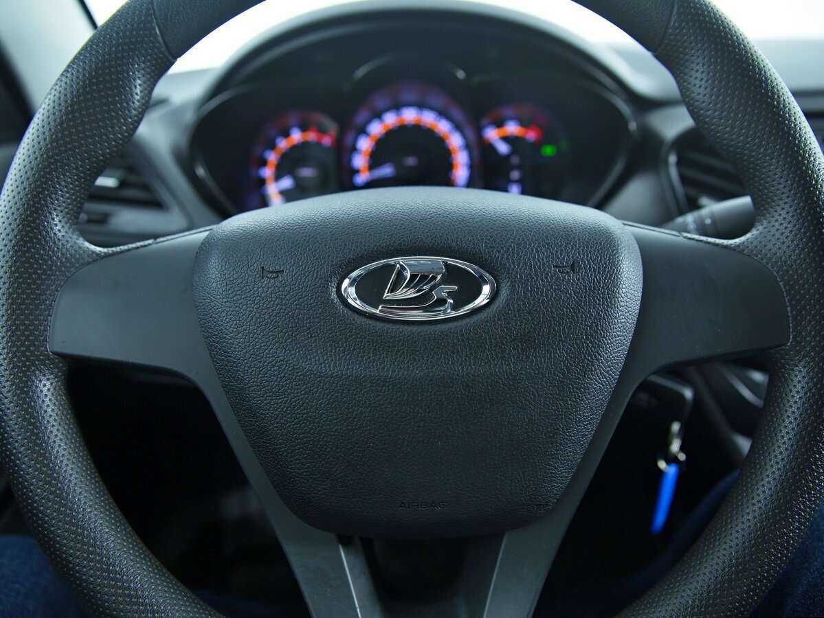 Б/У Лада (ВАЗ) Веста 2019 года. Фото: #9