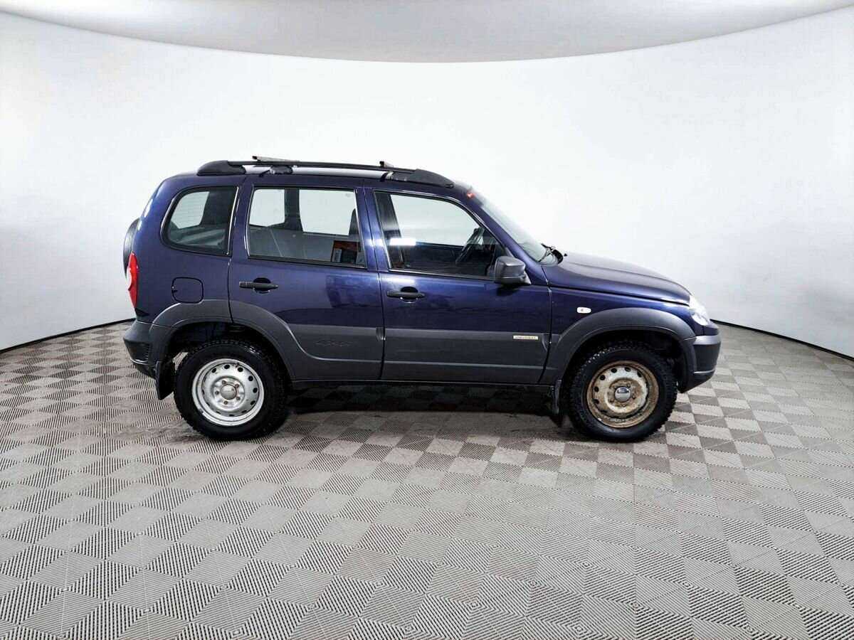 Б/У Шевроле Нива 2017 года. Фото: #3