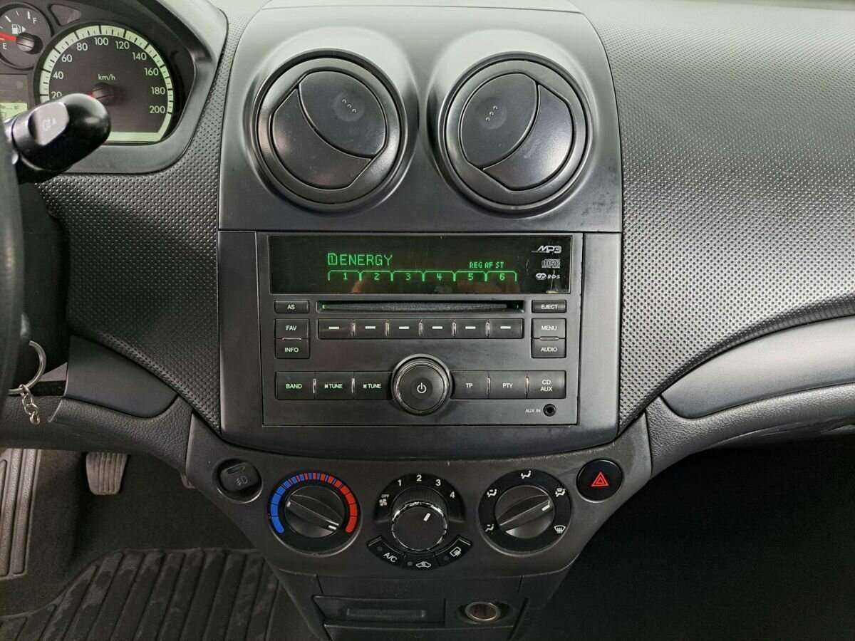 Б/У Шевроле Авео 2009 года. Фото: #12