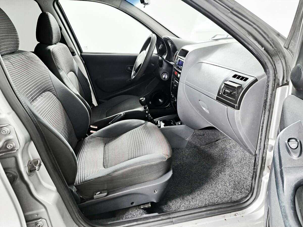 Б/У Фиат Альбеа 2011 года. Фото: #8