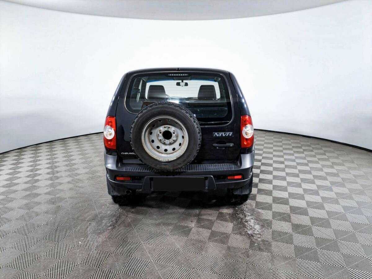 Б/У Шевроле Нива 2018 года. Фото: #5