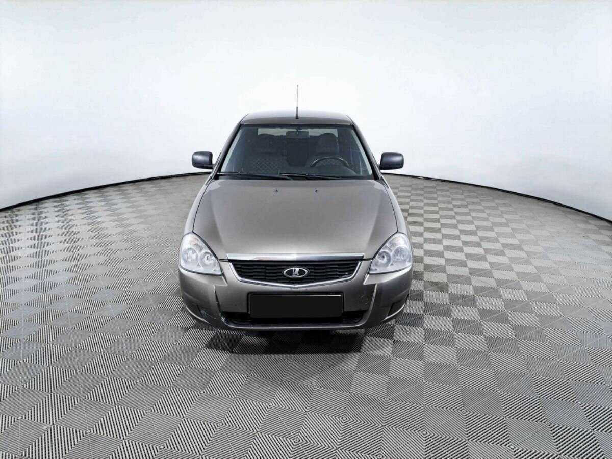 Б/У Лада (ВАЗ) Приора 2017 года. Фото: #1