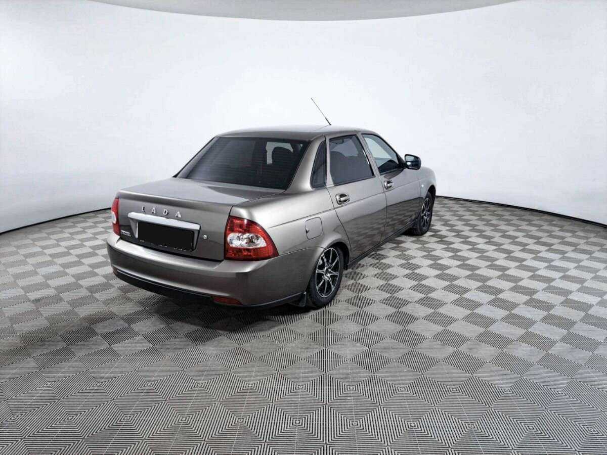 Б/У Лада (ВАЗ) Приора 2017 года. Фото: #4