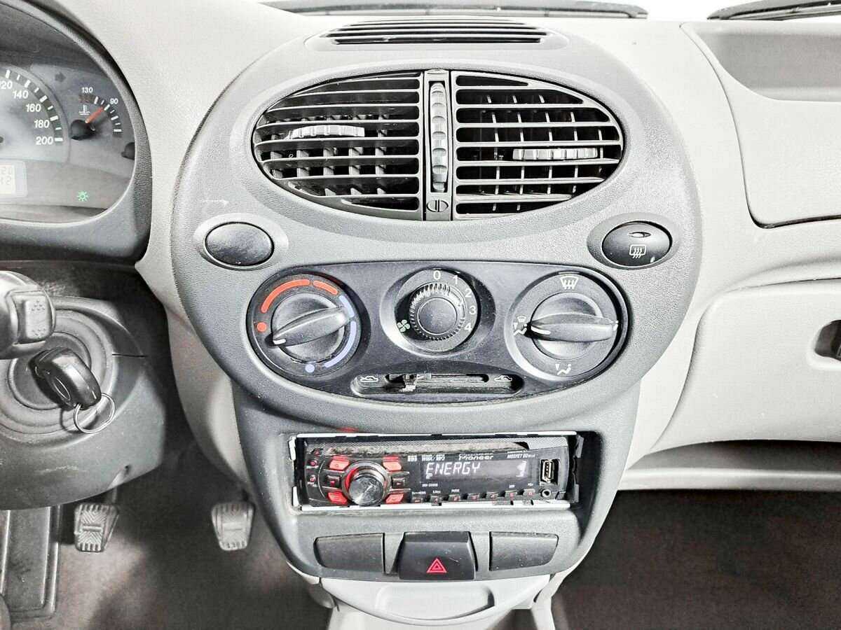 Б/У Лада (ВАЗ) Калина 2011 года. Фото: #14