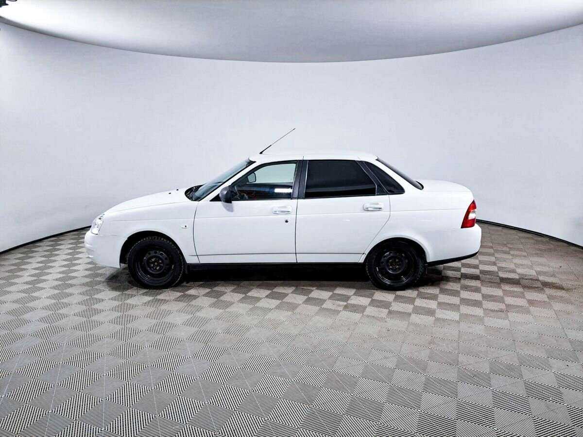 Б/У Лада (ВАЗ) Приора 2016 года. Фото: #7