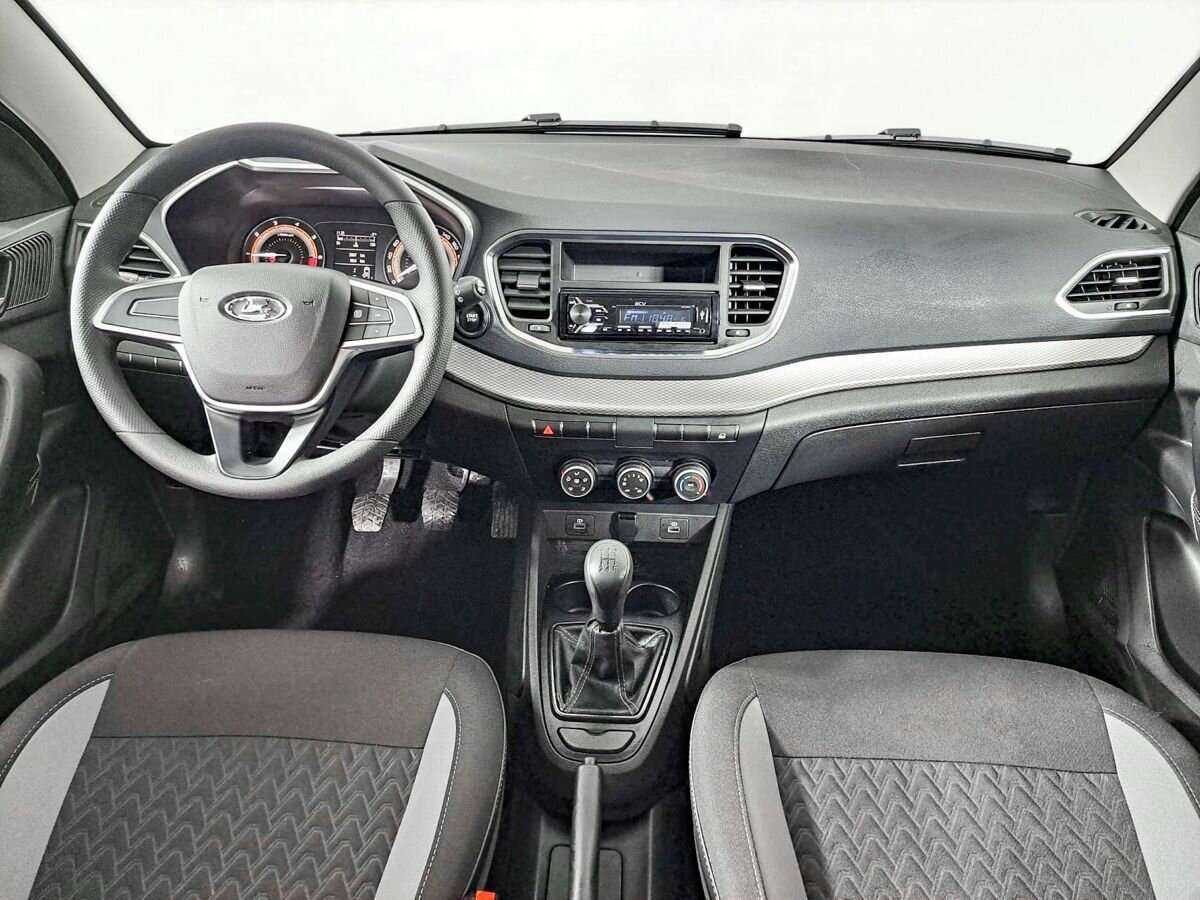 Б/У Лада (ВАЗ) Веста 2023 года. Фото: #13