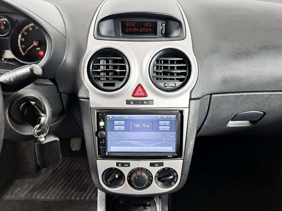 Б/У Опель Корса 2006 года. Фото: #10