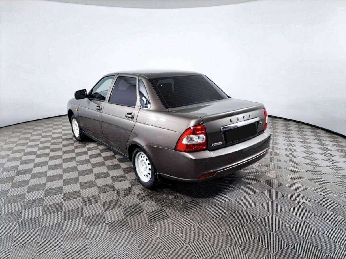 Б/У Лада (ВАЗ) Приора 2017 года. Фото: #6