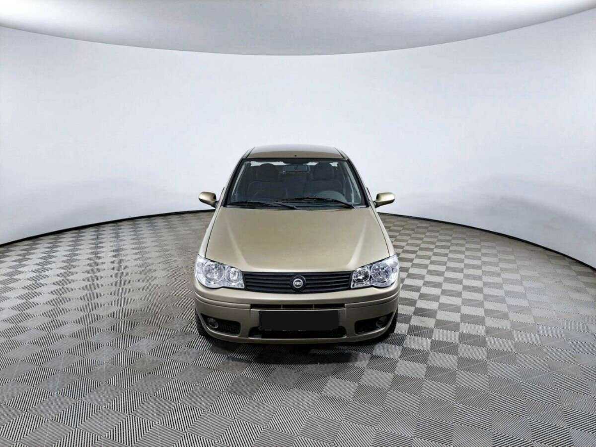 Б/У Фиат Альбеа 2010 года. Фото: #1