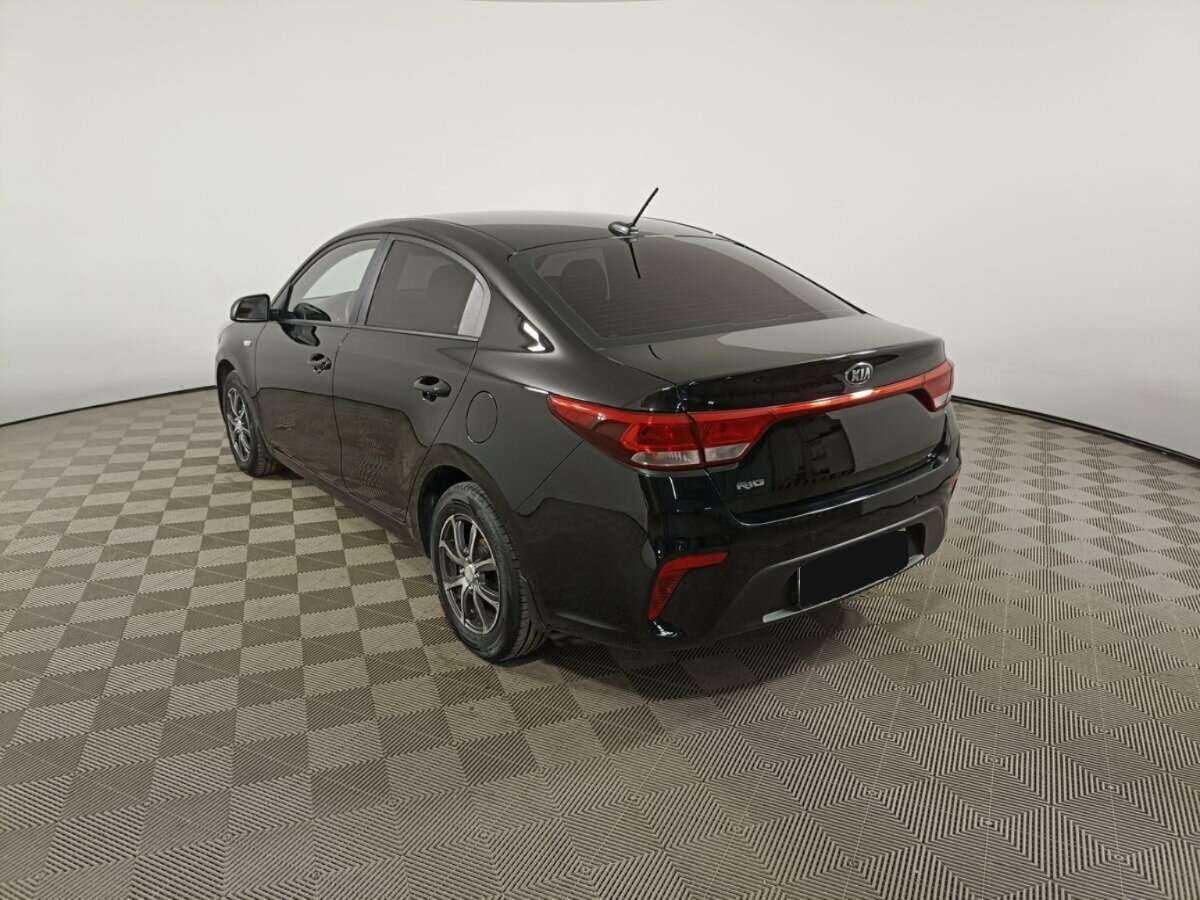 Б/У Киа Рио 2018 года. Фото: #6