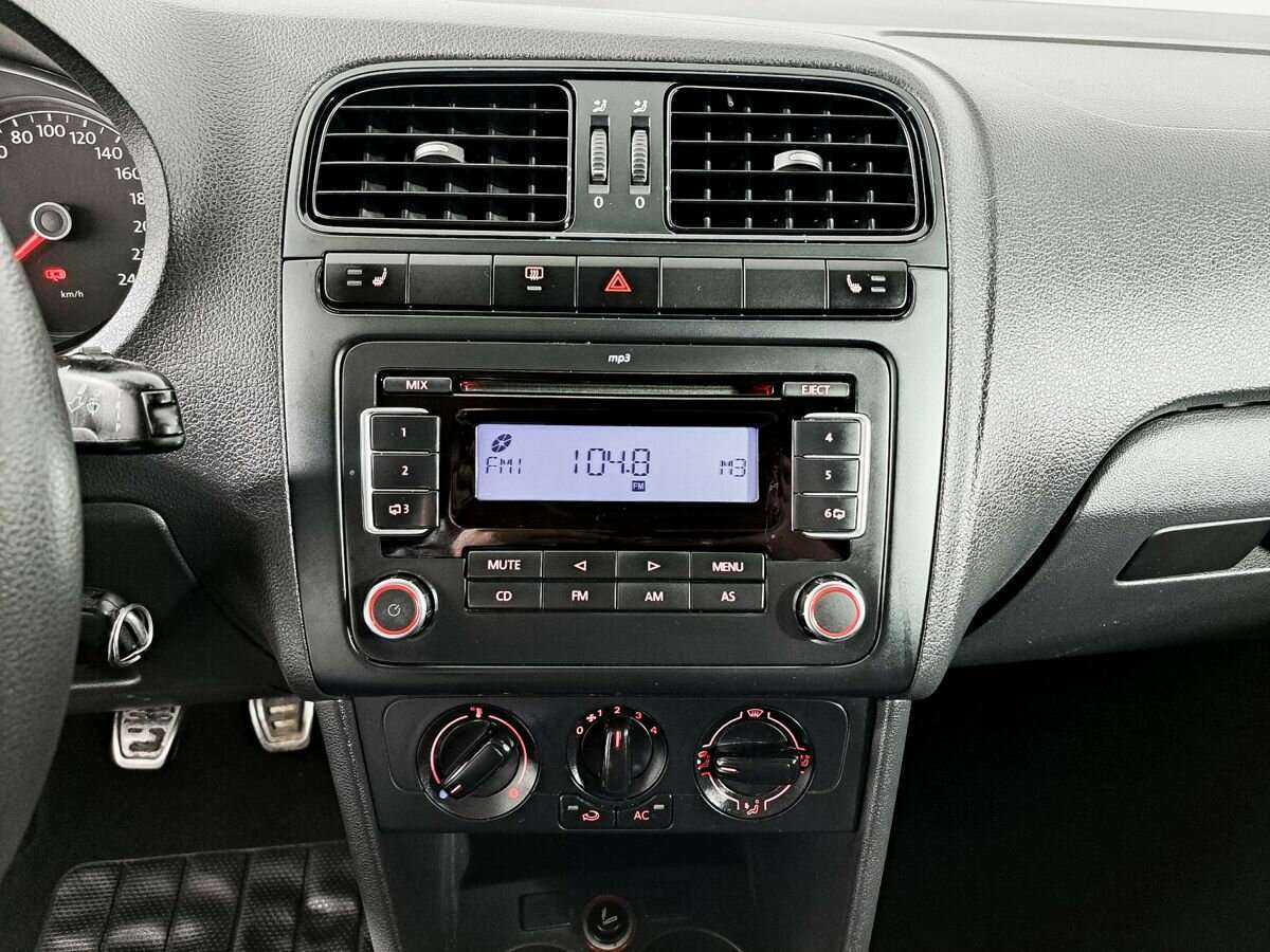 Б/У Фольксваген Поло 2011 года. Фото: #12