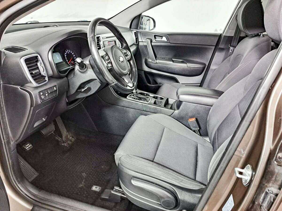 Б/У Киа Спортейдж 2018 года. Фото: #13