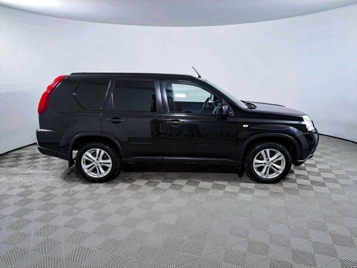 Б/У Ниссан Икс-Трейл 2014 года. Фото: #3