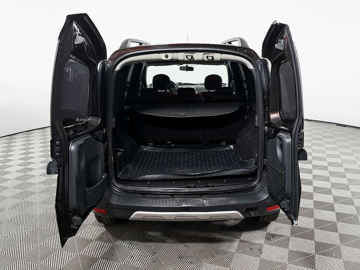 Б/У Лада (ВАЗ) Ларгус 2019 года. Фото: #9