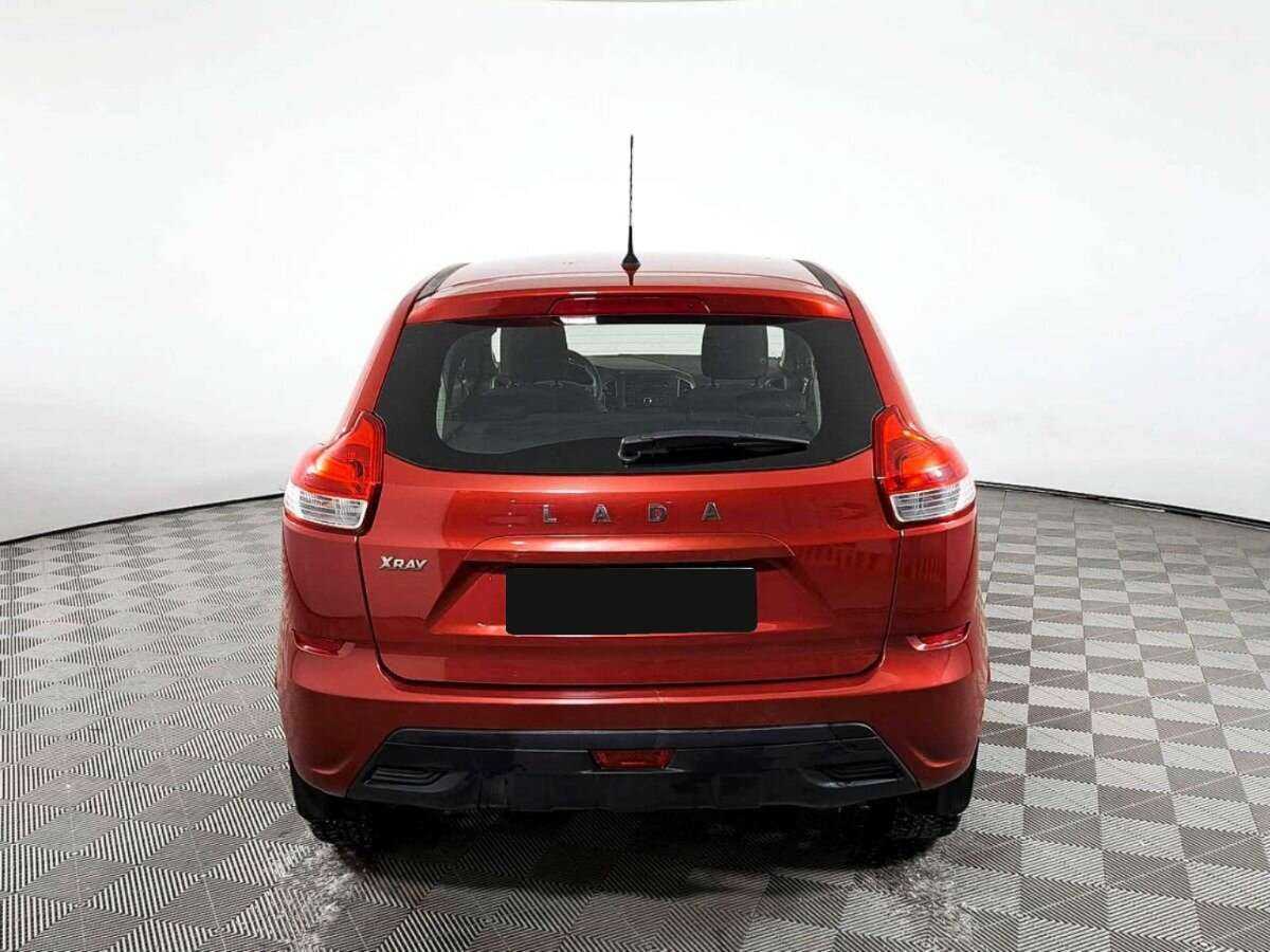 Б/У Лада (ВАЗ) ИКСРЭЙ 2016 года. Фото: #5