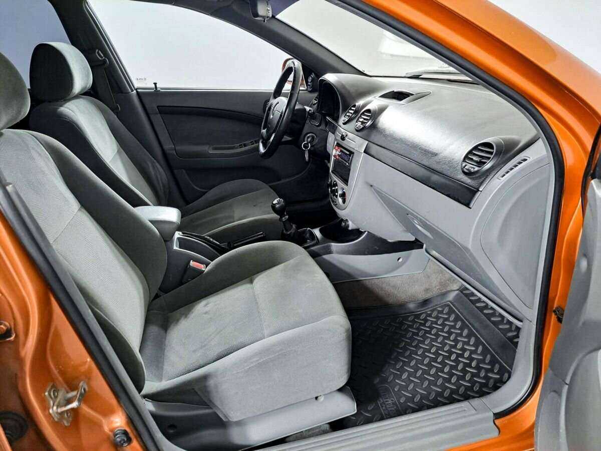 Б/У Шевроле Лачетти 2006 года. Фото: #8