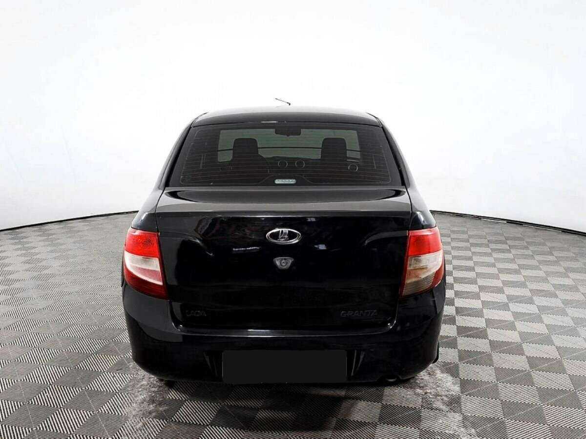 Б/У Лада (ВАЗ) Гранта 2017 года. Фото: #5