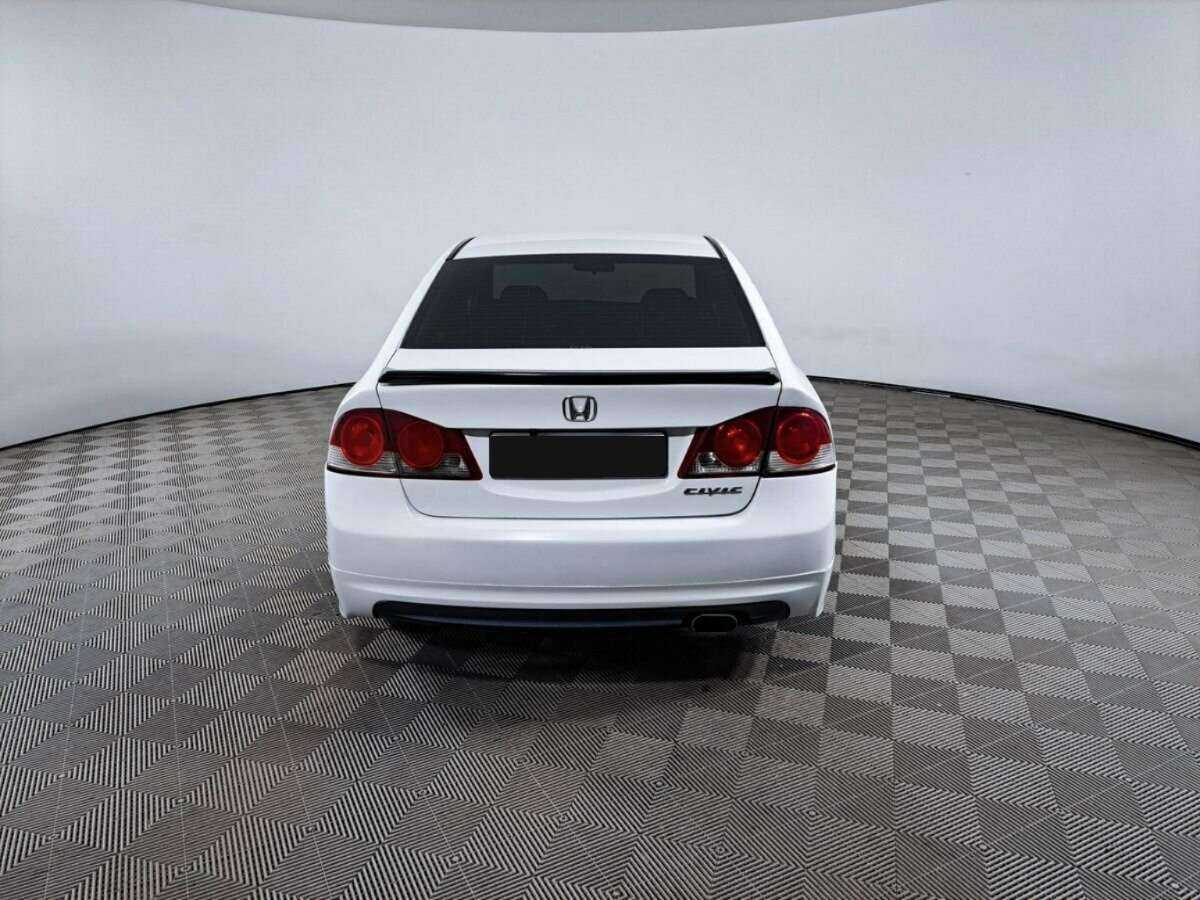 Б/У Хонда Цивик 2007 года. Фото: #5