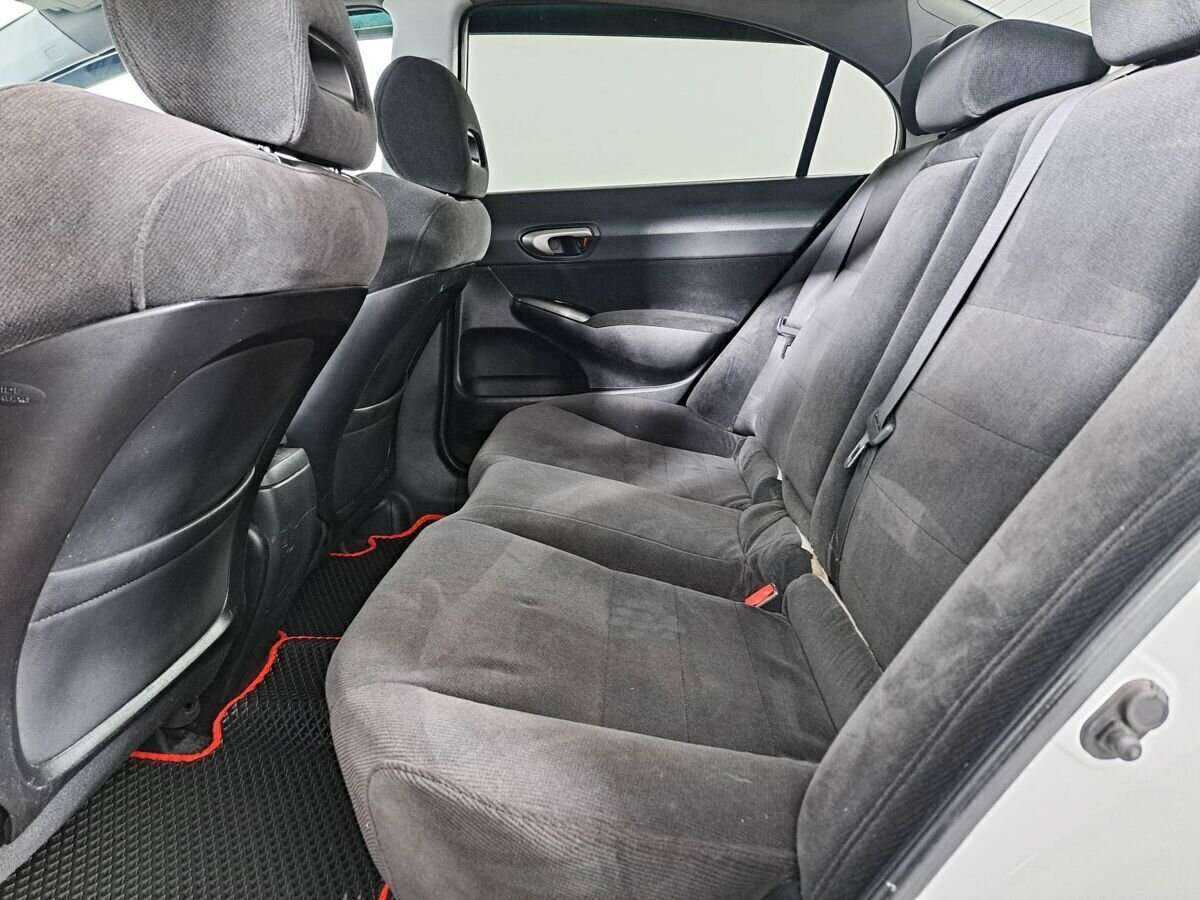 Б/У Хонда Цивик 2007 года. Фото: #11