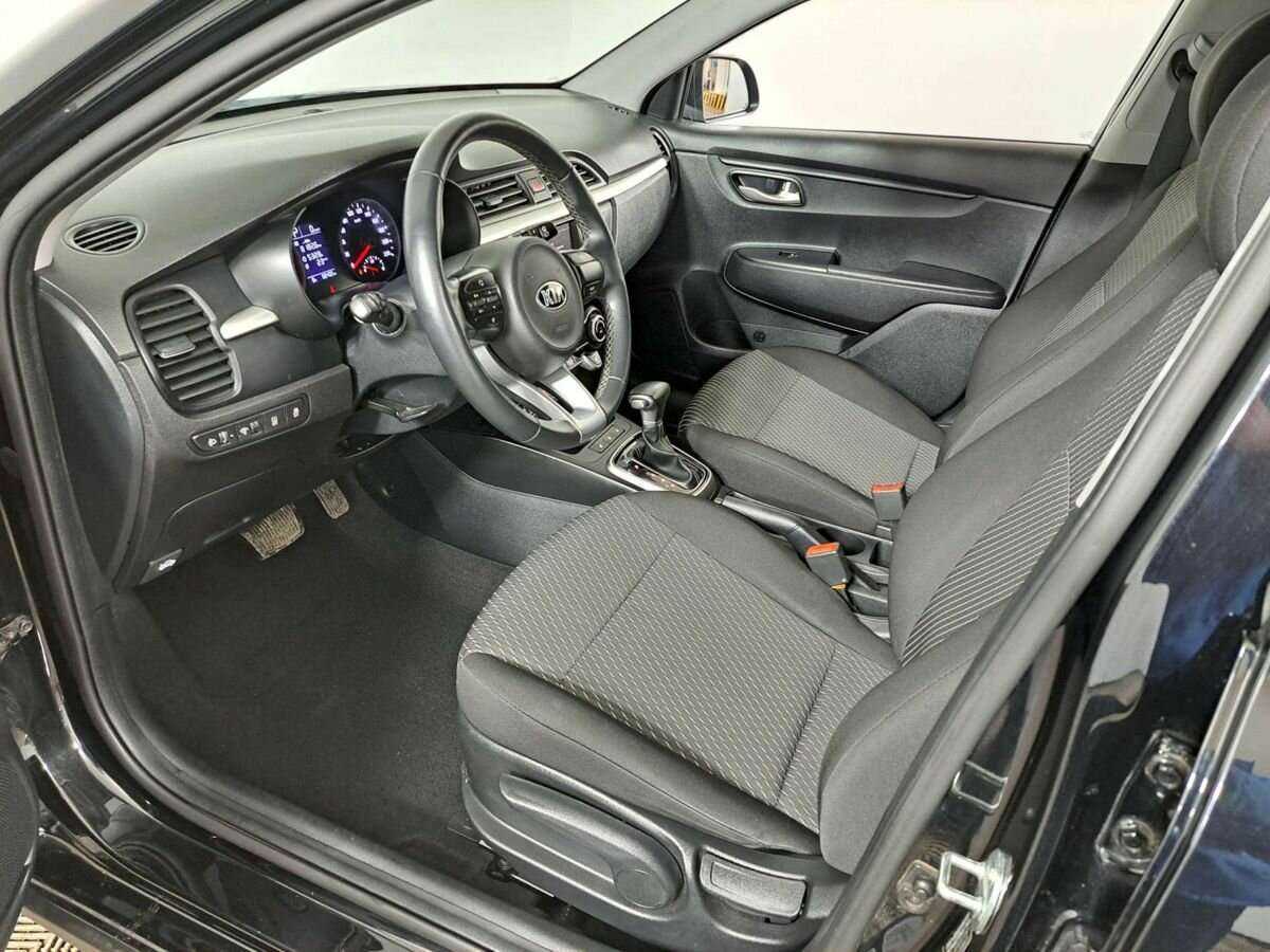 Б/У Киа Рио 2019 года. Фото: #13