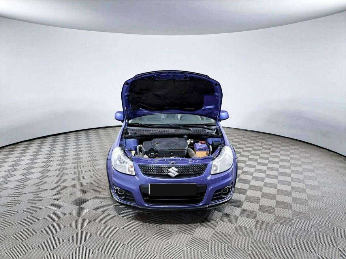 Б/У Сузуки С-Икс4 2012 года. Фото: #8