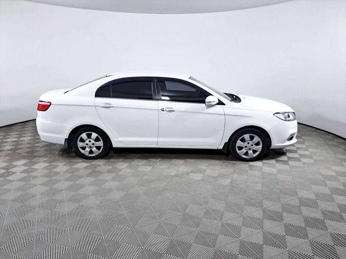 Б/У Лифан Солано 2016 года. Фото: #3