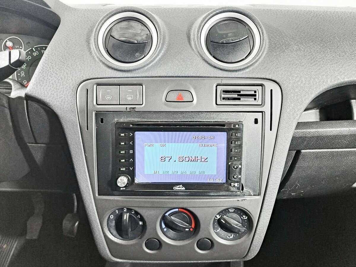 Б/У Форд Фьюжн 2007 года. Фото: #14