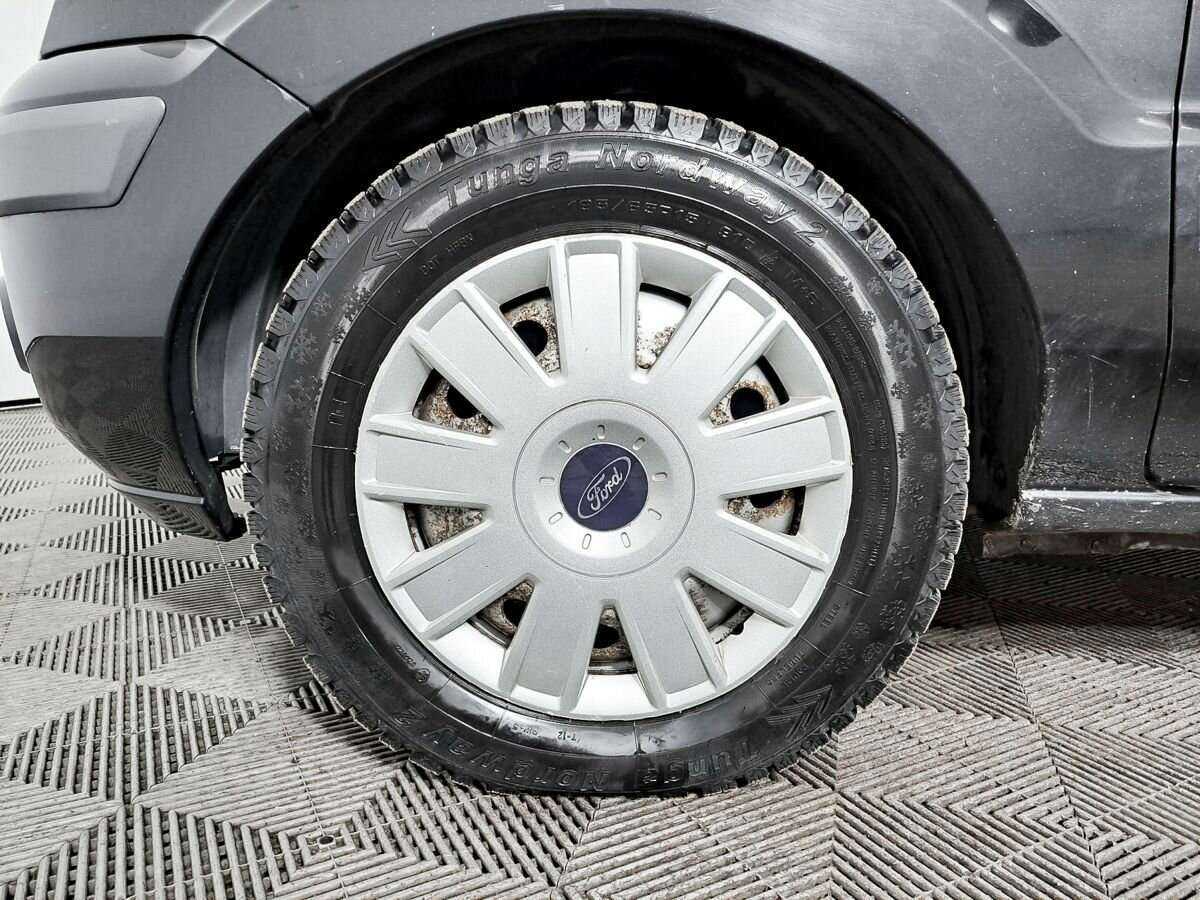 Б/У Форд Фьюжн 2007 года. Фото: #17