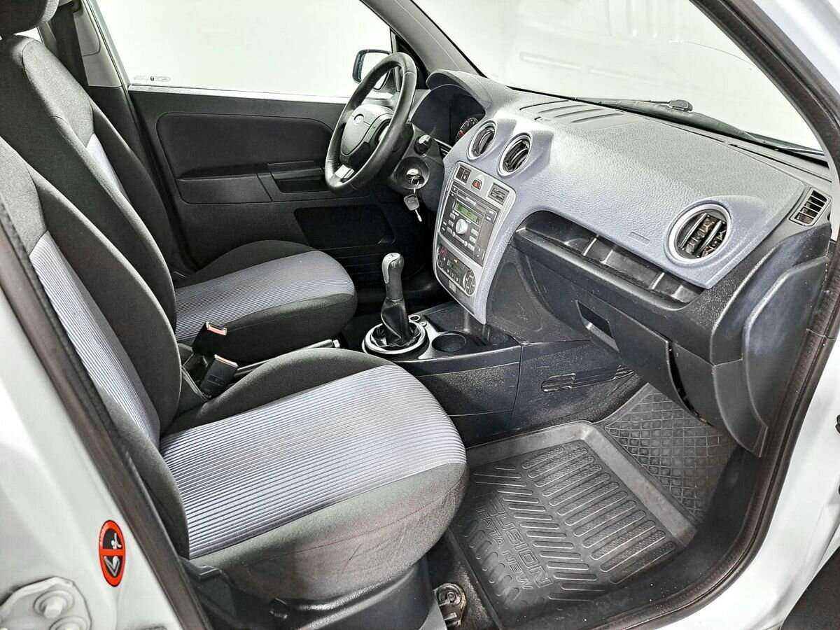 Б/У Форд Фьюжн 2009 года. Фото: #8