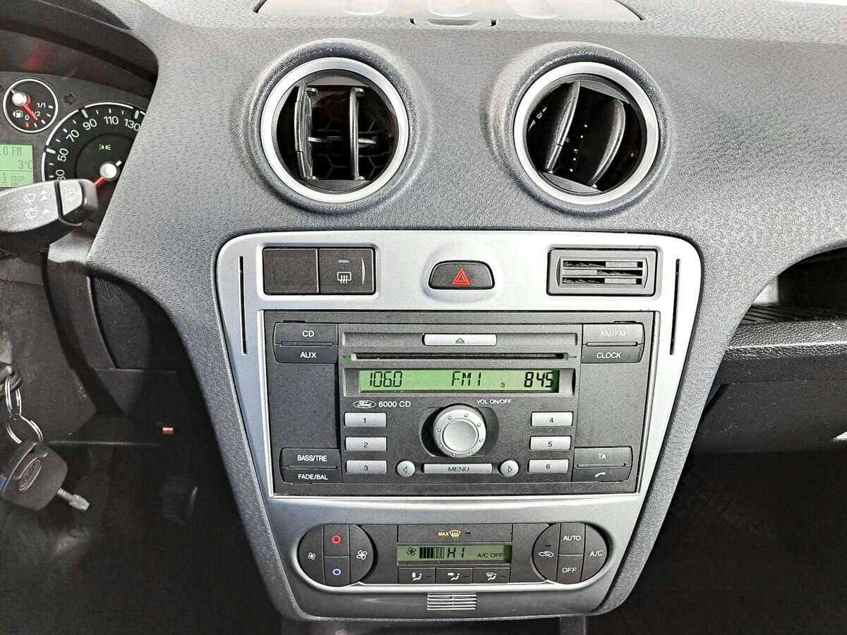 Б/У Форд Фьюжн 2009 года. Фото: #12