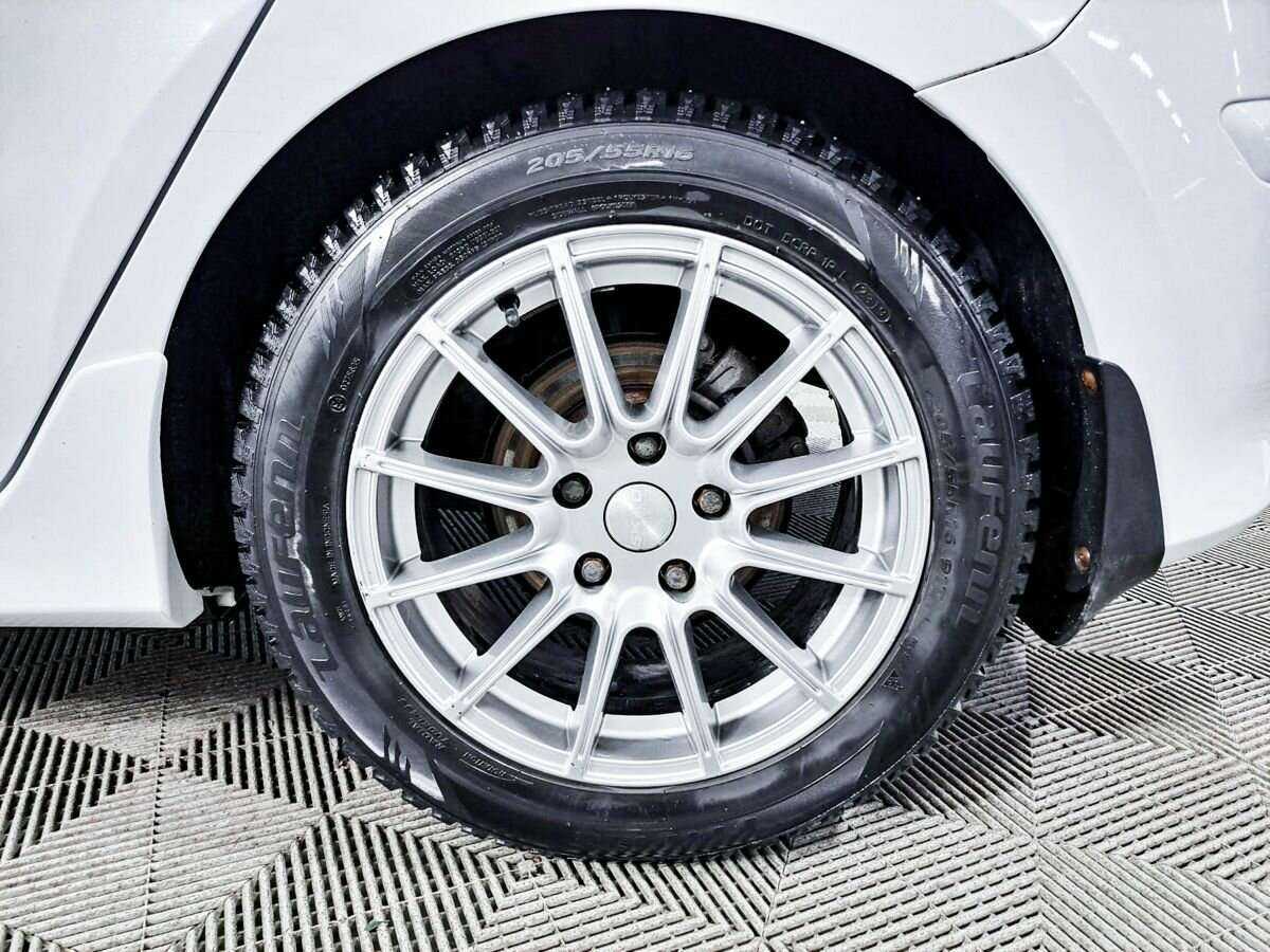 Б/У Хендай ай30 2011 года. Фото: #17