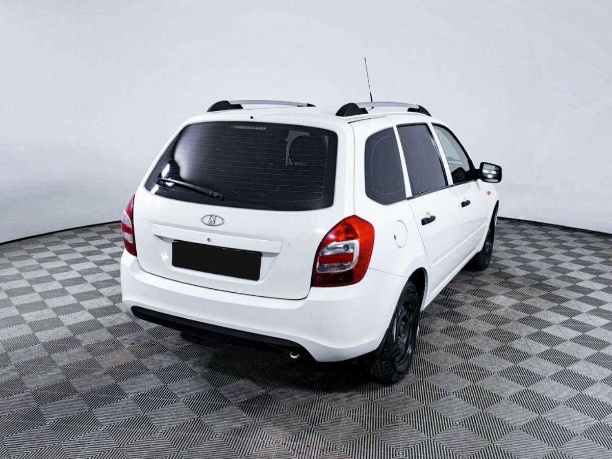 Б/У Лада (ВАЗ) Калина 2013 года. Фото: #4