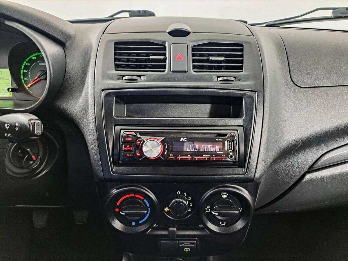 Б/У Лада (ВАЗ) Калина 2013 года. Фото: #14