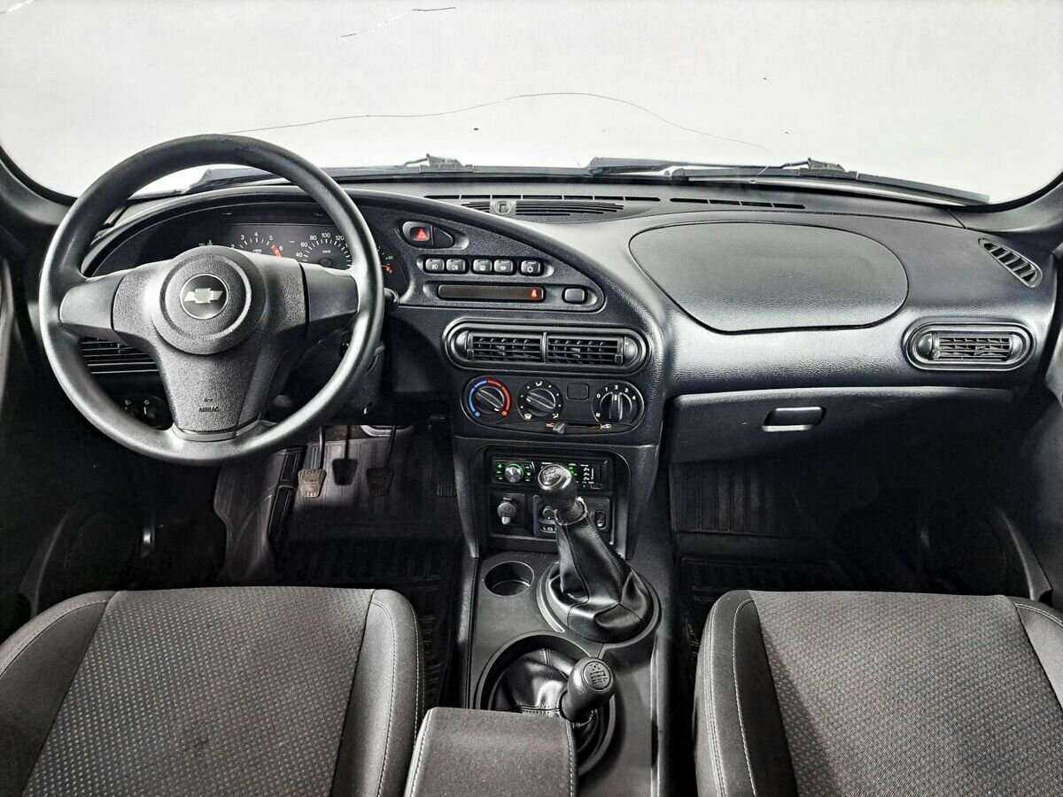 Б/У Шевроле Нива 2017 года. Фото: #11